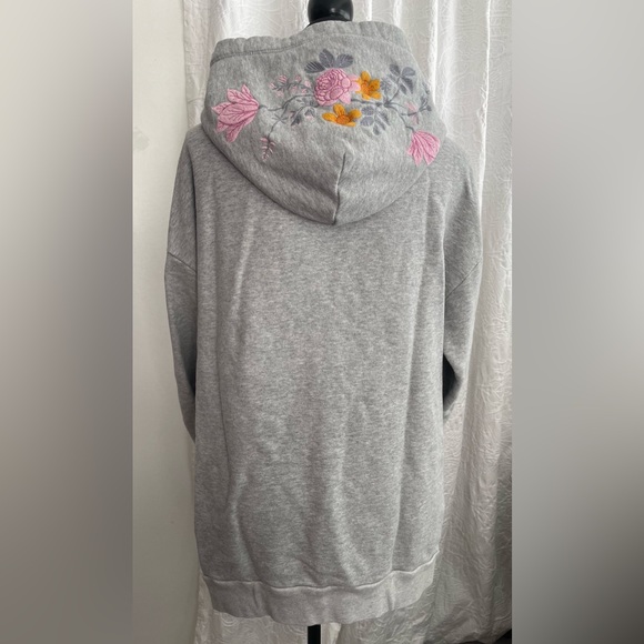 Golden by TNA Aritzia Embroidered French Terry Zip-Front Oversized Hoodie Size M - Picture 4 of 13